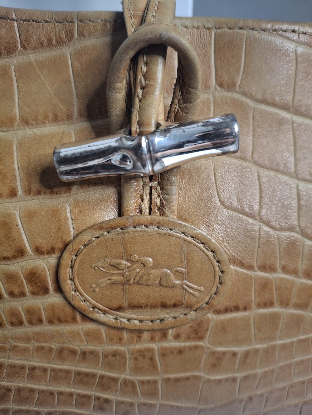 Longchamp Roseau Vintage Croc Embossed Leather Baguette Shoulder Bag Tan - Picture 4 of 13